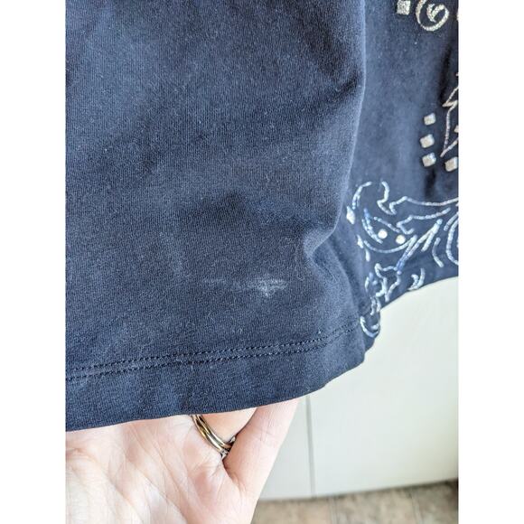 Liz & Me Women's Black Short Sleeve V-neck Printed T-shirt Top Size 1X - Picture 4 of 5